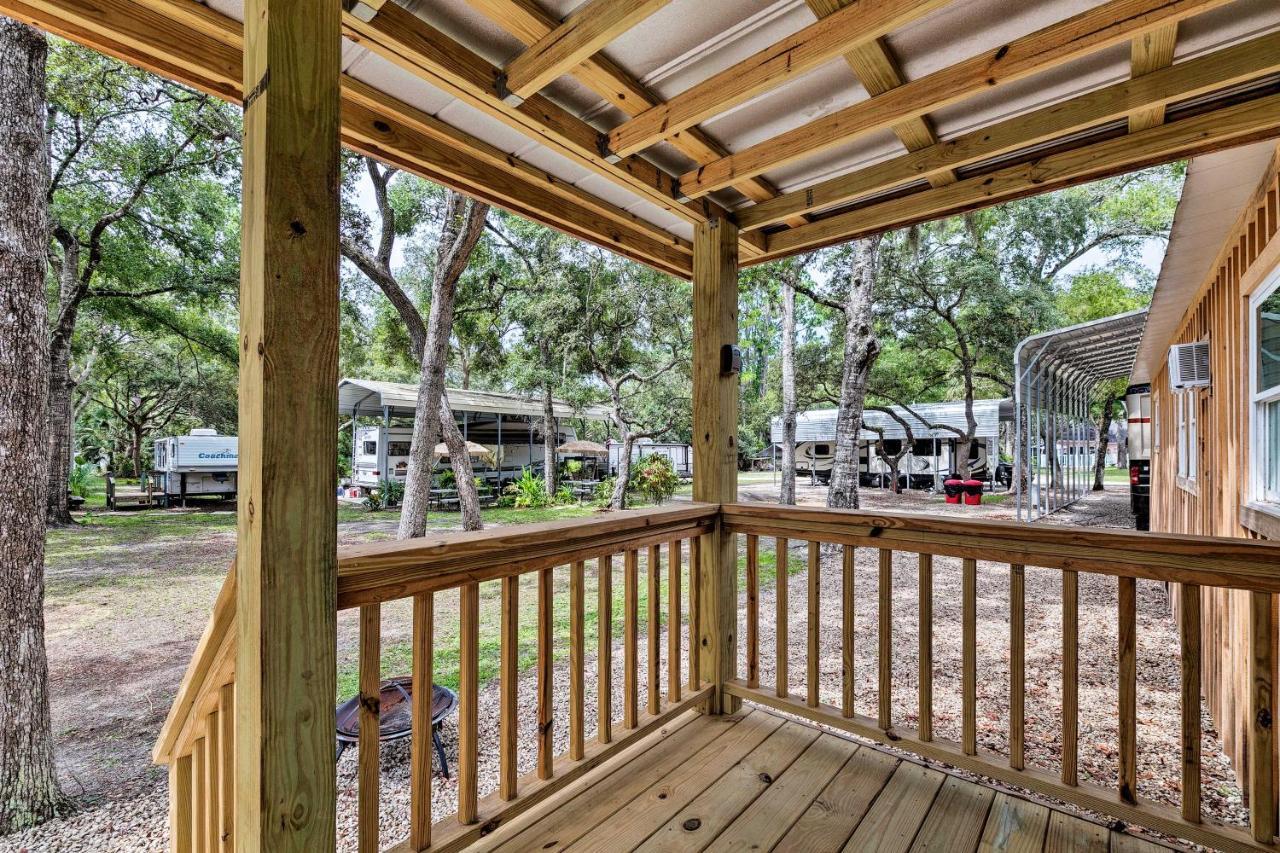 Cabin With Fire Pit, Walk To Steinhatchee River! Exterior photo
