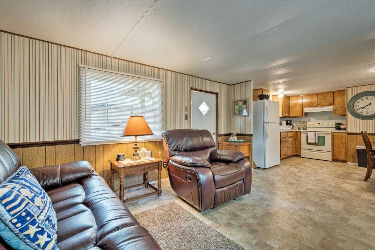 Cabin With Fire Pit, Walk To Steinhatchee River! Exterior photo
